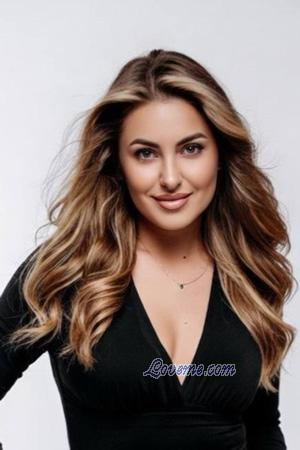 227153 - Anastasiia Age: 27 - Ukraine